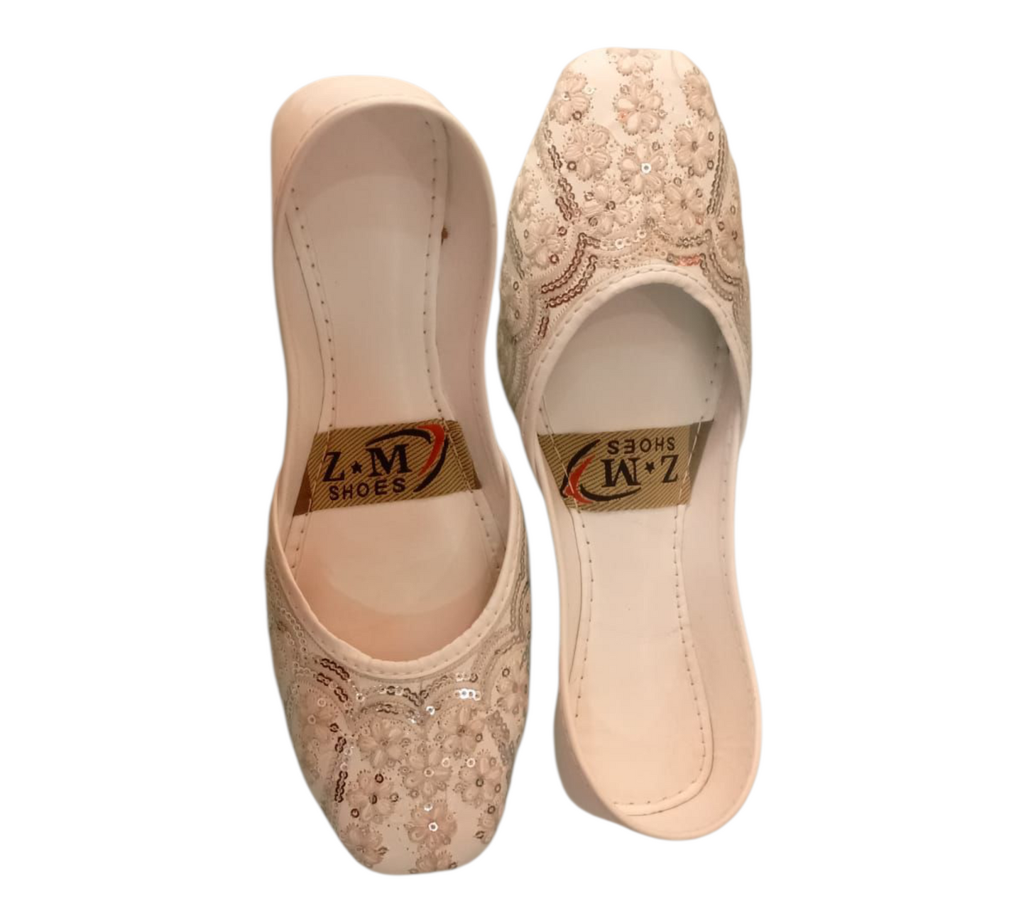 Beautiful White Khussa